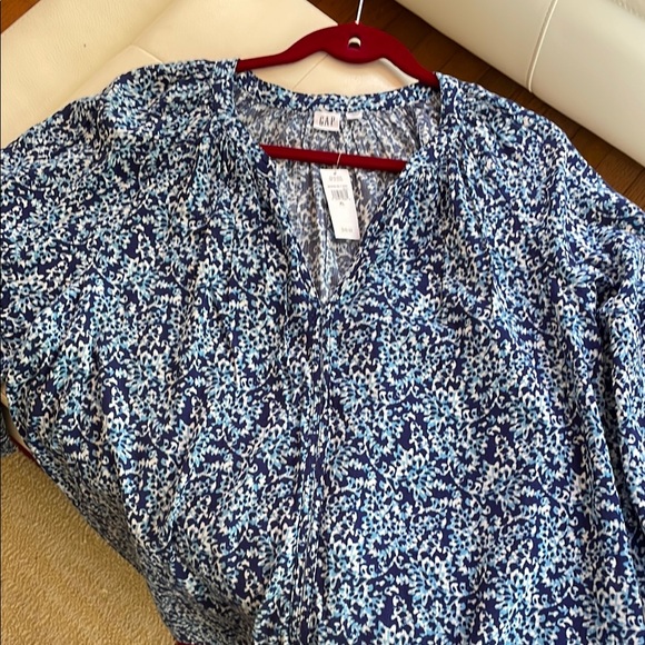 GAP Blue and White 3/4 Sleeve Relaxed Blouse - Picture 6 of 9